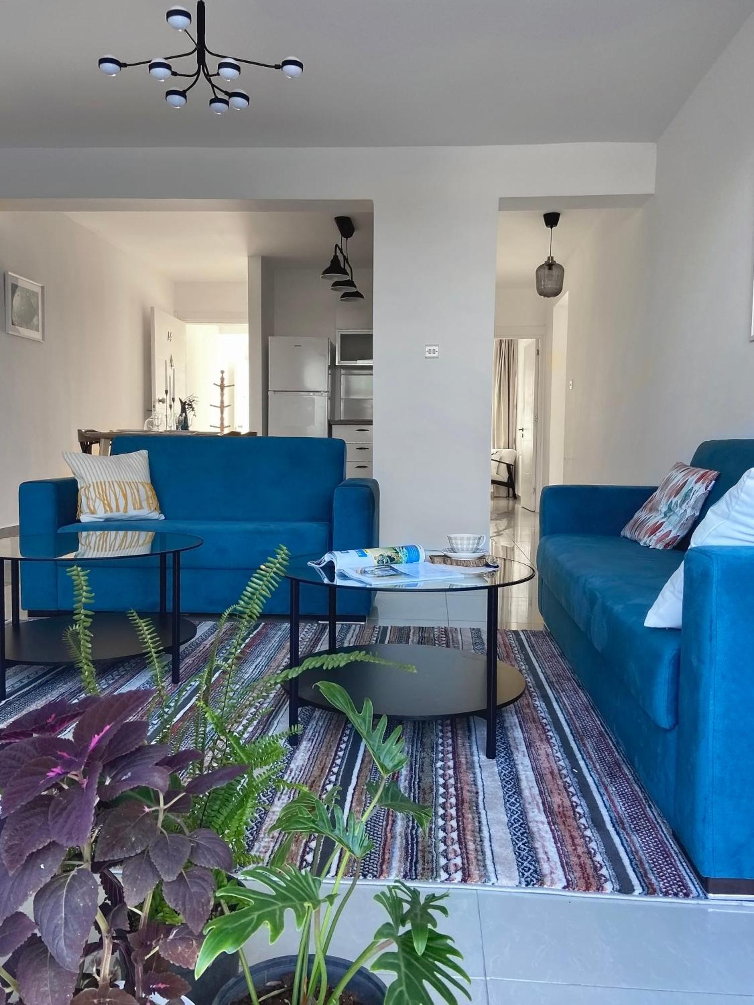Spacious Three-Bedroom Apartment With Sea View A4 Лапитос Екстериор снимка