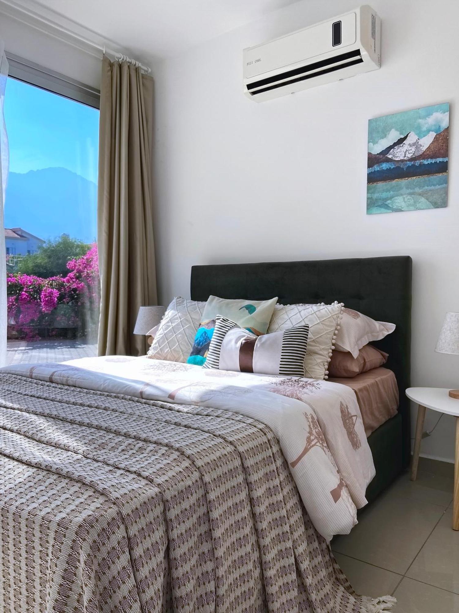Spacious Three-Bedroom Apartment With Sea View A4 Лапитос Екстериор снимка