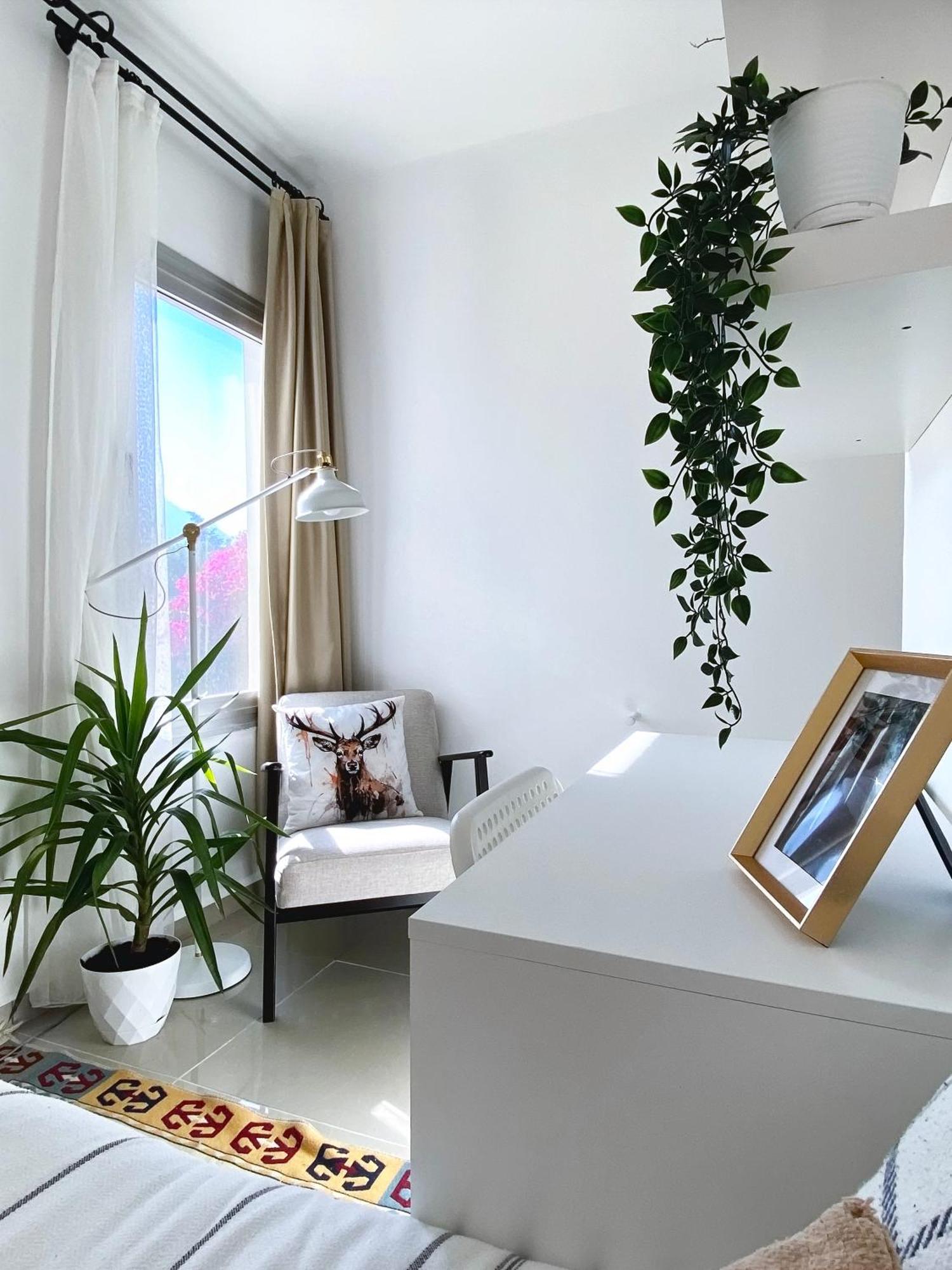 Spacious Three-Bedroom Apartment With Sea View A4 Лапитос Екстериор снимка